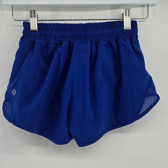 Lululemon Hotty Hot Short II *2.5" - 2 Jet Stream - Picture 4 of 7